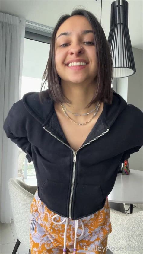Haileyrosefcks Videos PPVs Leak 5.0GB .